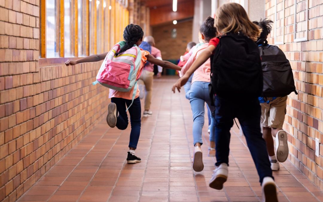 Why Door Injuries Spike During School Transitions 2